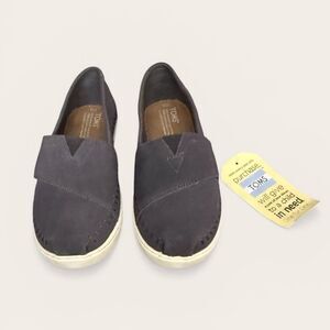 TOMS Classic Youth Ash Grey Alpargata Slip-On Shoes - Size 4.5 - NEW IN BOX